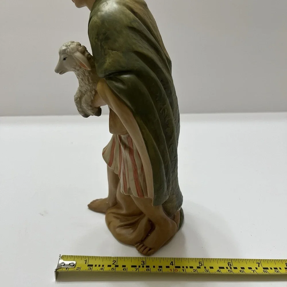 Christmas Grandeur Noel Nativity Shepherd Replacement Figure Hand Painted 1999